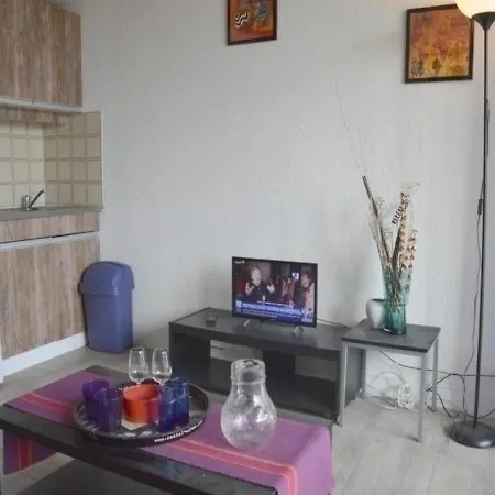 Soleillades 1 شقة